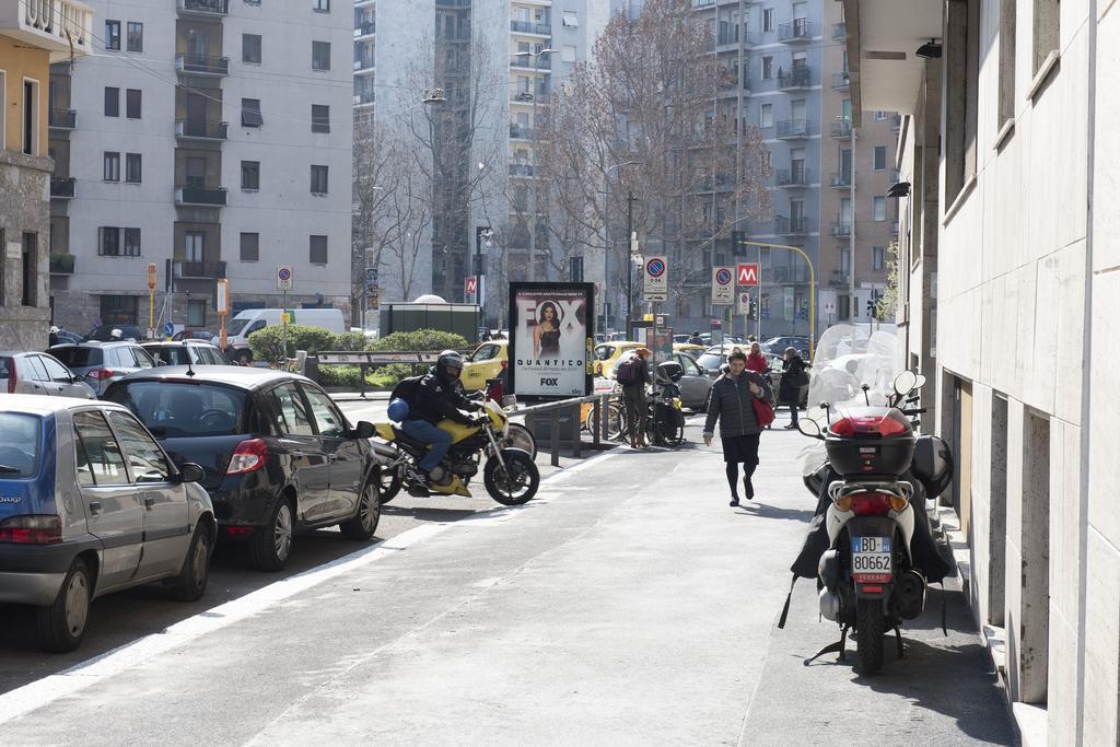 Pied A Terre Sant'Agostino Lejlighed Milano Eksteriør billede