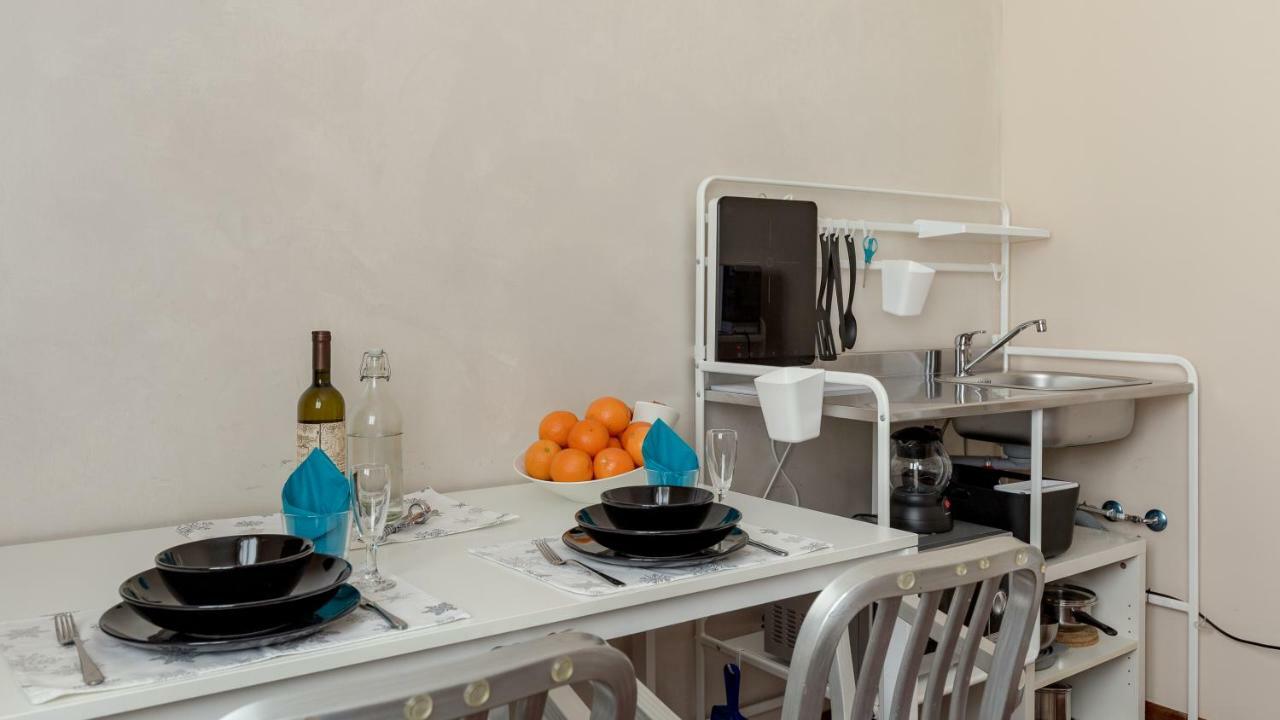 Pied A Terre Sant'Agostino Lejlighed Milano Eksteriør billede
